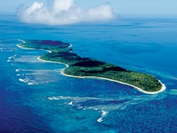 Desroches Island - View from the air to the versatile island with its various possibilities.